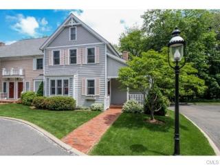 36 Catoonah St, Ridgefield, CT 06877-4100