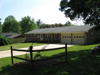 1660 Bentbrook Dr, Valdese, NC 28690-8836