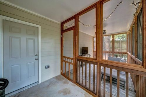 2508 Caladium Dr, Atlanta GA 30345-1325 exterior