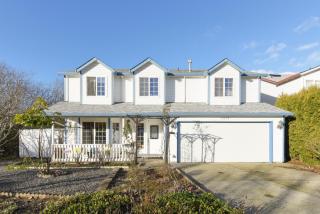 15839 Bulrush Ln, Portland, OR 97223-2613