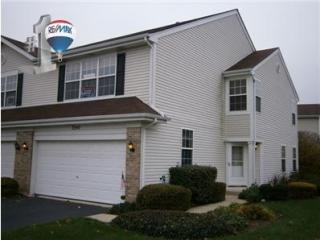 2340 Stoughton Cir, Aurora IL  60502-6481 exterior