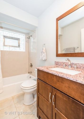 4130 Byron St, Chicago IL  60641-3106 exterior