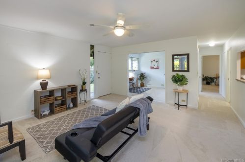 4876-4 Kilauea Ave, Honolulu, HI 96816-5769