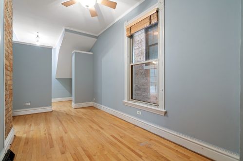 3341 Hamilton Ave, Chicago IL 60608-6036 exterior