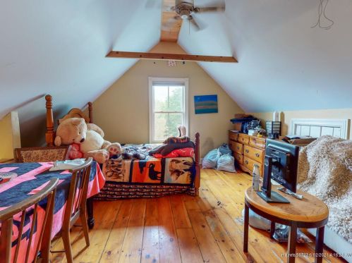 90 Pearl St, Portland ME 04106-4324 exterior