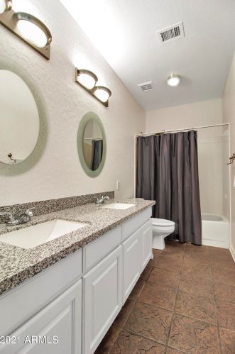 4402 Linda Ln, Chandler AZ 85226-5852 exterior