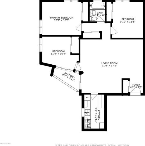 2142 Rosemont Ave, Chicago IL 60659-2158 exterior