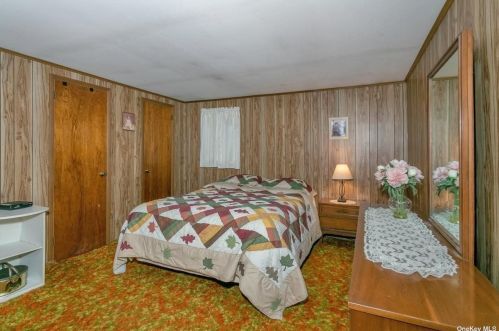 166 17 St, Babylon NY 11704-2722 exterior