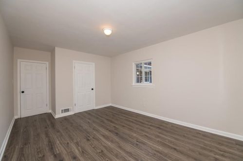 415 Hammond Dr, Atlanta GA 30328-5232 exterior