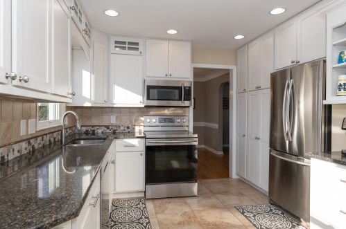 2813 Brahms Ave, Kalamazoo MI 49024-6628 exterior