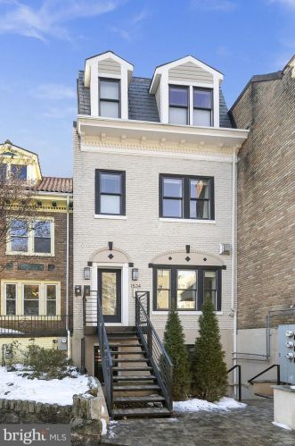 1524 Ogden St, Washington DC  20010-1235 exterior