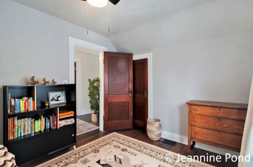 1127 Whiting St, Wyoming MI exterior