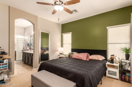 33712 26 Ave, Phoenix AZ 85085-5060 exterior