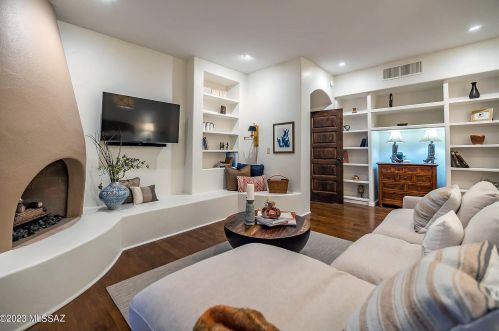 6730 Chapultapec Cir, Tucson AZ  85750-1001 exterior