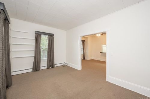 198 State Rd, Briarcliff NY 10510-1405 exterior