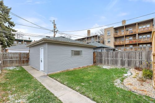 3312 Cullom Ave, Chicago IL 60618-1218 exterior