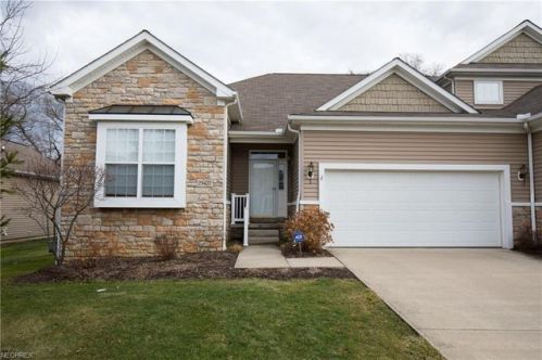 29427 Hummingbird Cir, Cleveland OH  44145-5288 exterior