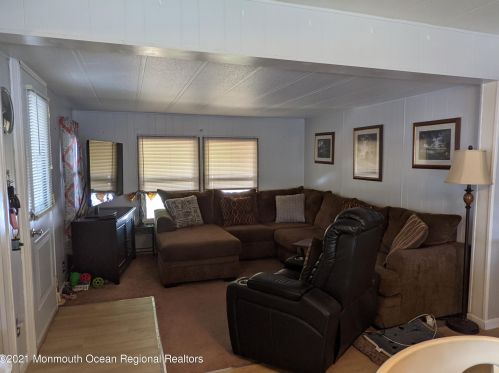 46 Alissa Ter, Jackson Twp, NJ 08527-3117