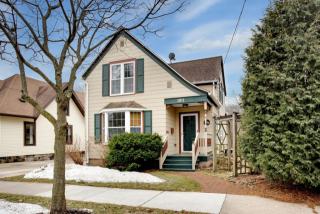 1011 Eldorado St, Appleton, WI 54911-5537