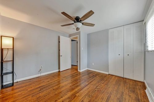 236 Larue Dr, Moon Twp PA  15108-1154 exterior