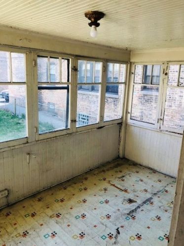 6431 Richmond St, Chicago IL  60645-4201 exterior