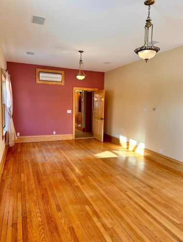 1101 Cleveland Ave, Saint Paul MN  55116-2506 exterior