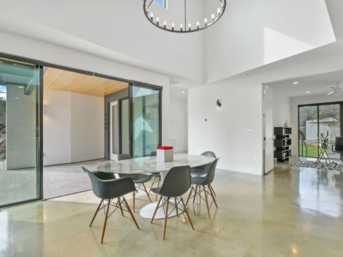 5708 Driftwood Dr, Austin TX 78731-2642 exterior