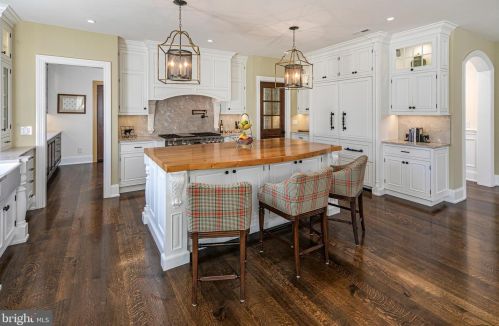 166 Library Pl, Princeton NJ 08540-3019 exterior