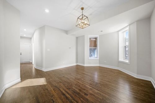 6511 Peoria St, Chicago IL 60621-1907 exterior