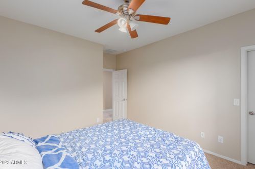 42908 46th Ave, Phoenix AZ  85087-5973 exterior