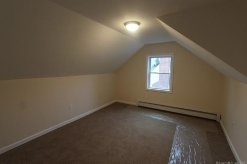 15 Collins St, New Britain CT  06051-3605 exterior