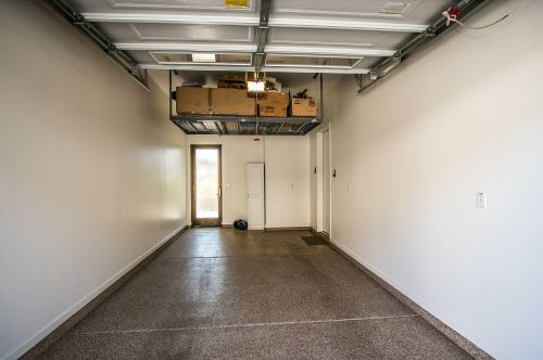 5010 34th St, Phoenix AZ 85018-1466 exterior