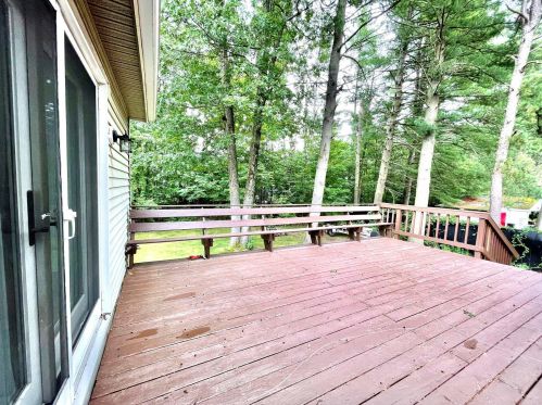 44 Pne Acres Rd, Concord NH 03301-7888 exterior