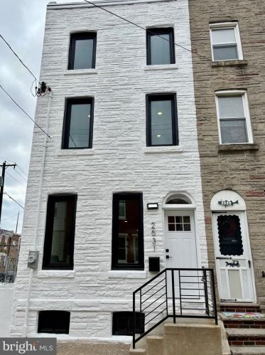 2531 Cedar St, Philadelphia PA 19134-4318 exterior