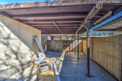 3351 69th Dr, Phoenix AZ  85033-5100 exterior