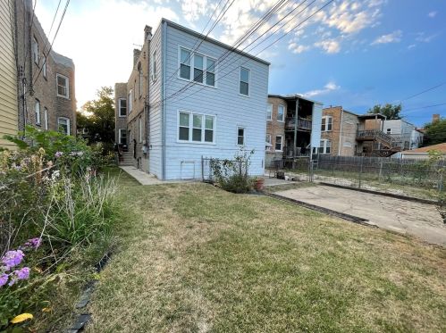 7821 Sangamon St, Chicago IL 60620-2813 exterior