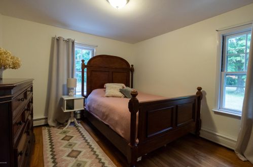 1292 Peterson Rd, Meskegon MI 49445-9676 exterior