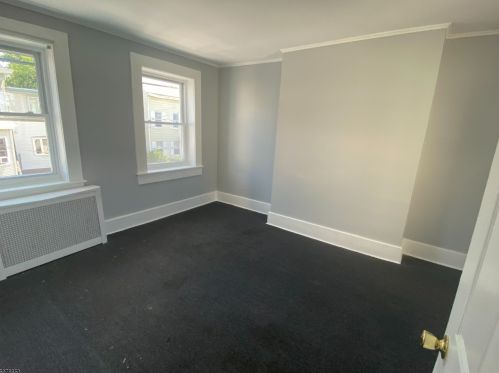 73 Paterson Ave, Paterson NJ 07522-1435 exterior