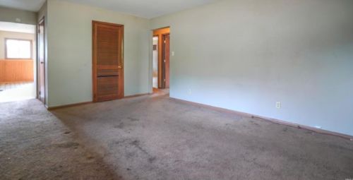 1028 Ironwood, Mishawaka IN 46544-4406 exterior