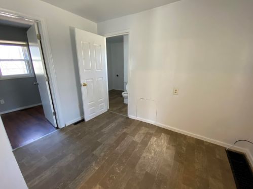 1310 Alamo Ave, Kalamazoo MI 49006-2215 exterior