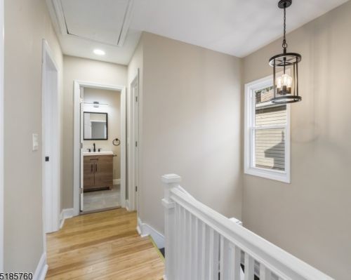 19 Becker Ter, Irvington NJ 07111-1311 exterior