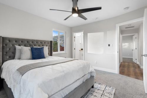 3654 Budd St, San Diego CA 92111-4334 exterior