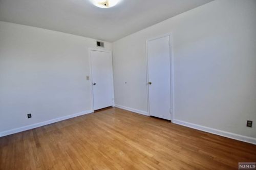 166 Morningside Ln, Palisades Park NJ exterior