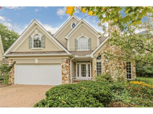 3515 Courtland Rd, Cleveland OH  44122-4280 exterior