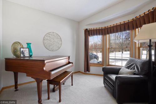 4133 Countryview Dr, Saint Paul MN 55123-3948 exterior