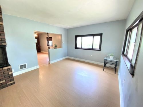 10052 Calvin St, Pittsburgh PA 15201-1144 exterior