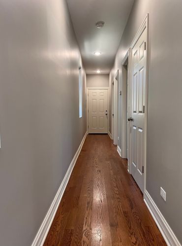 1007 Hamlin Ave, Chicago IL 60625-5914 exterior