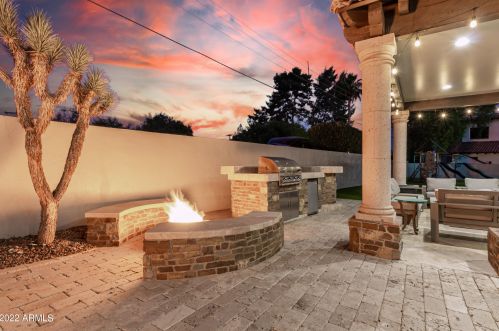 3675 59 Pl, Phoenix AZ 85018-3210 exterior