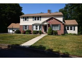 123 Main St, Wilbraham MA  01095-1692 exterior