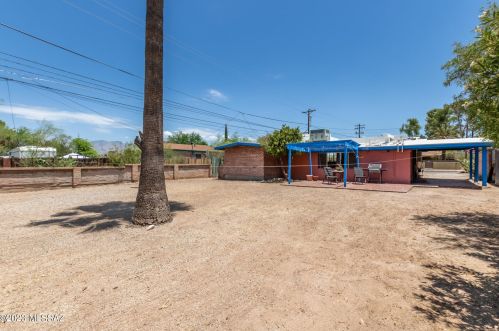 1211 Forgeus Ave, Tucson AZ  85716-3831 exterior